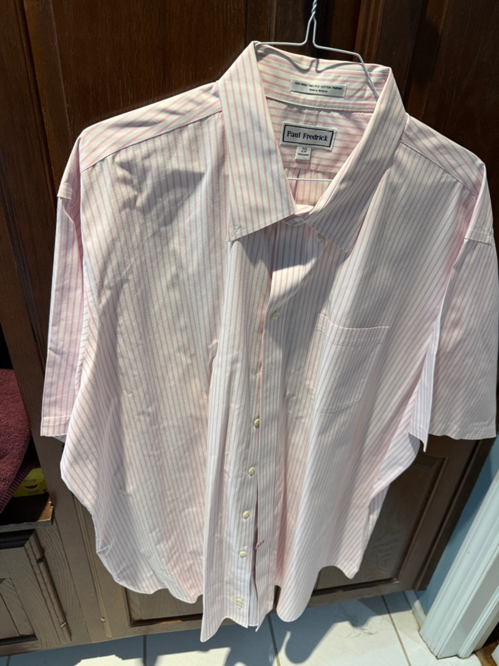Paul Fredrick Men's Light Pink White stripe  Dress Shirt. Neck 20 short sleeve